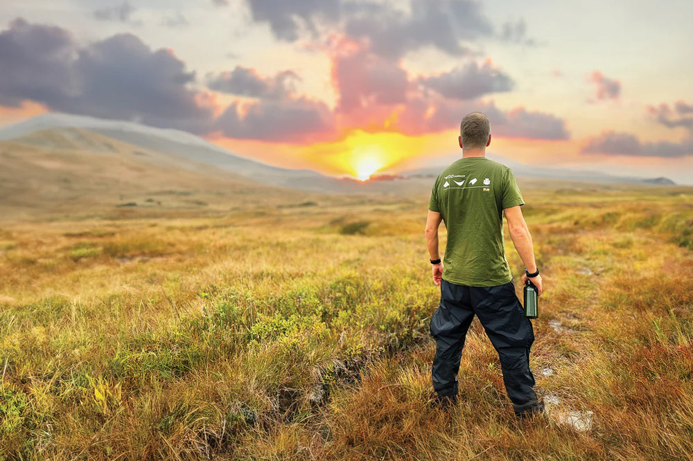 DD Hammocks Men's Icon T-Shirt - Athletic Fit - Dark Olive Green