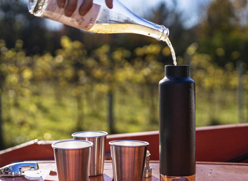 Klean Kanteen 750ml Classic Insulated Bottle with Pour Through Cap