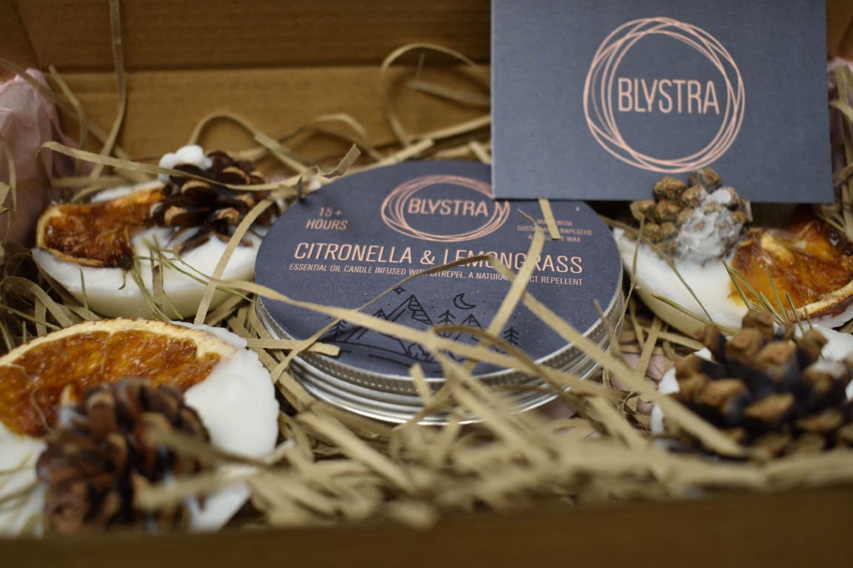 Blystra Bushcraft Gift Set - 4 Fire Starters and Candle