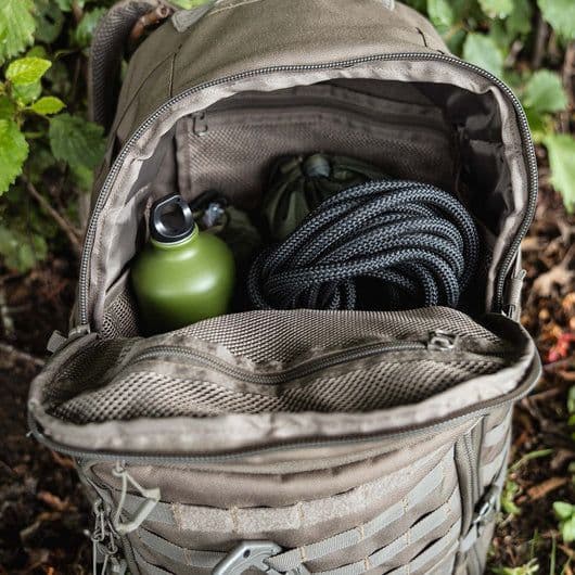 Highlander Forces Harrier Full Clamshell Pack 25L Bag - Various Colours