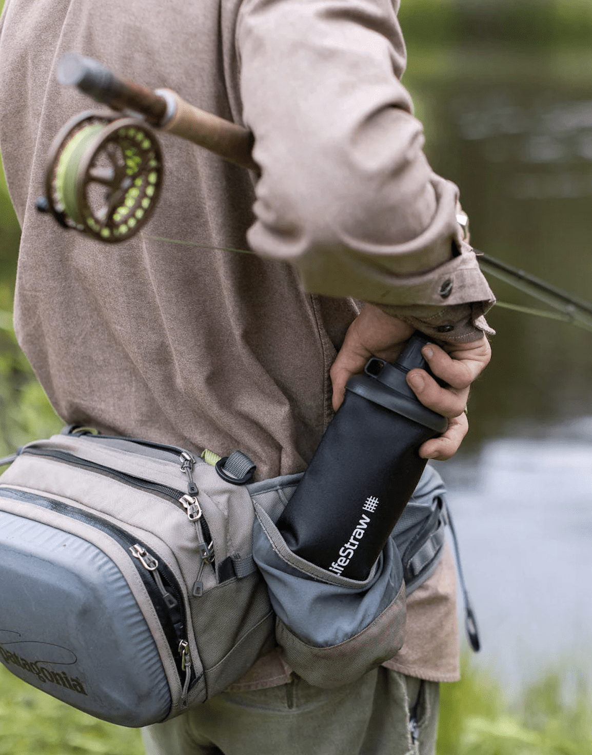 LifeStraw Peak Series Collapsible Squeeze 1L Bottle With Filter - Dark Grey