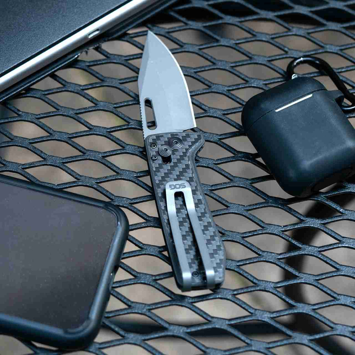 SOG Ultra XR Carbon Graphite Folding Knife